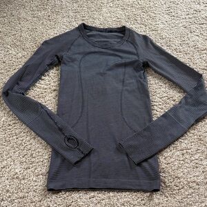 lululemon athletica Black and White Swiftly